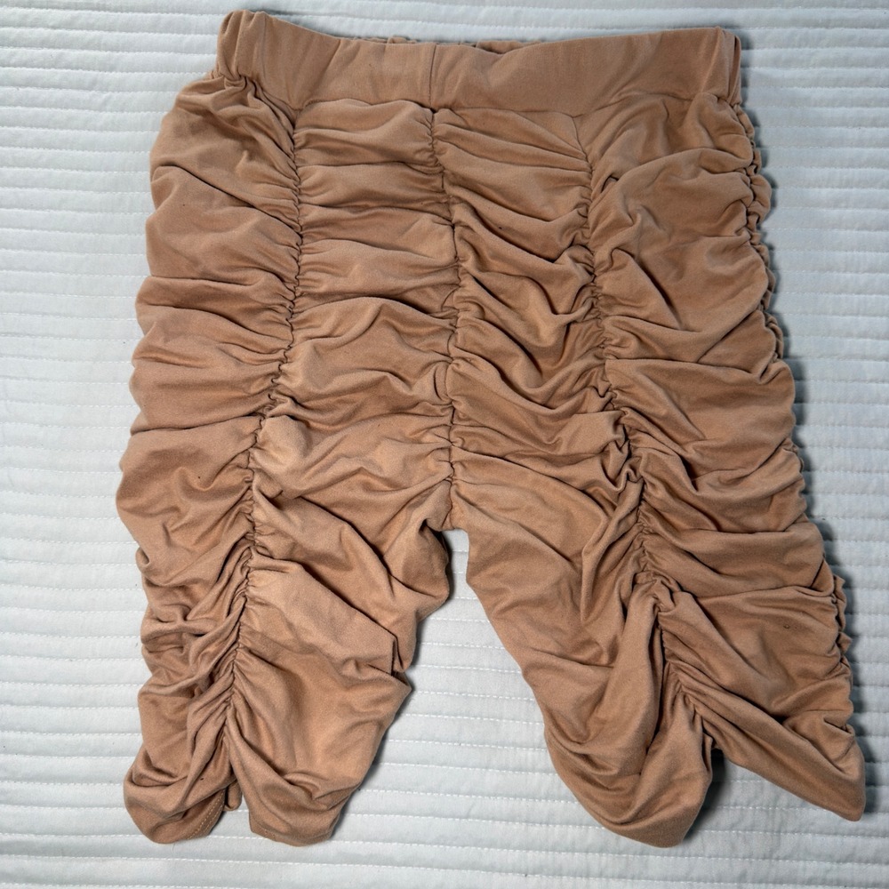 Fashion Nova Ruched Biker Shorts Womens Small Tan Good Textured Streetwear